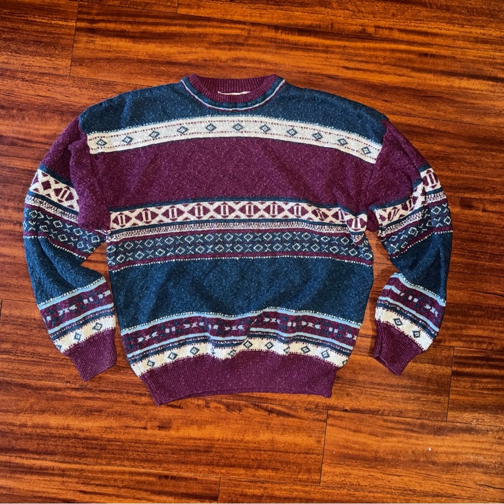 Claiborne Men's Burgundy and Blue Crewneck Sweater